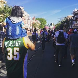 Meet your Posher, Cedrick